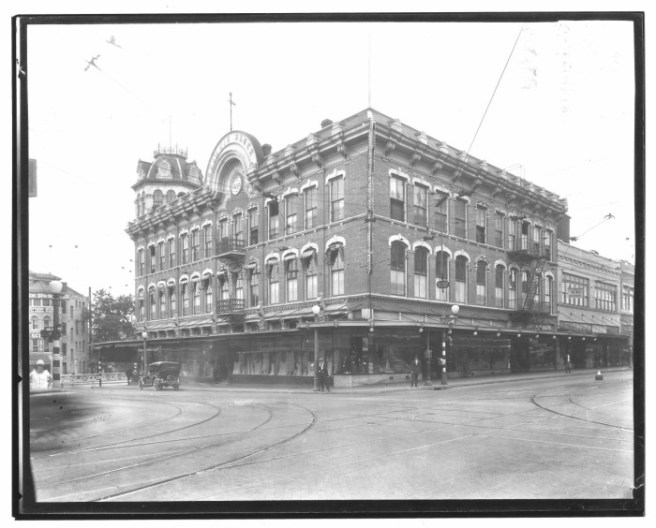 George Dullnig Building